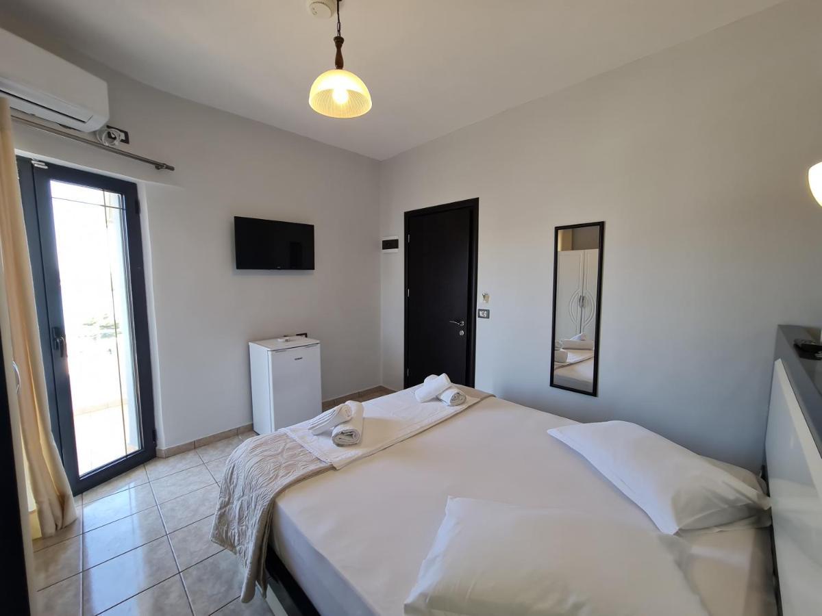 Hotel Ardiani Ksamil Exterior photo