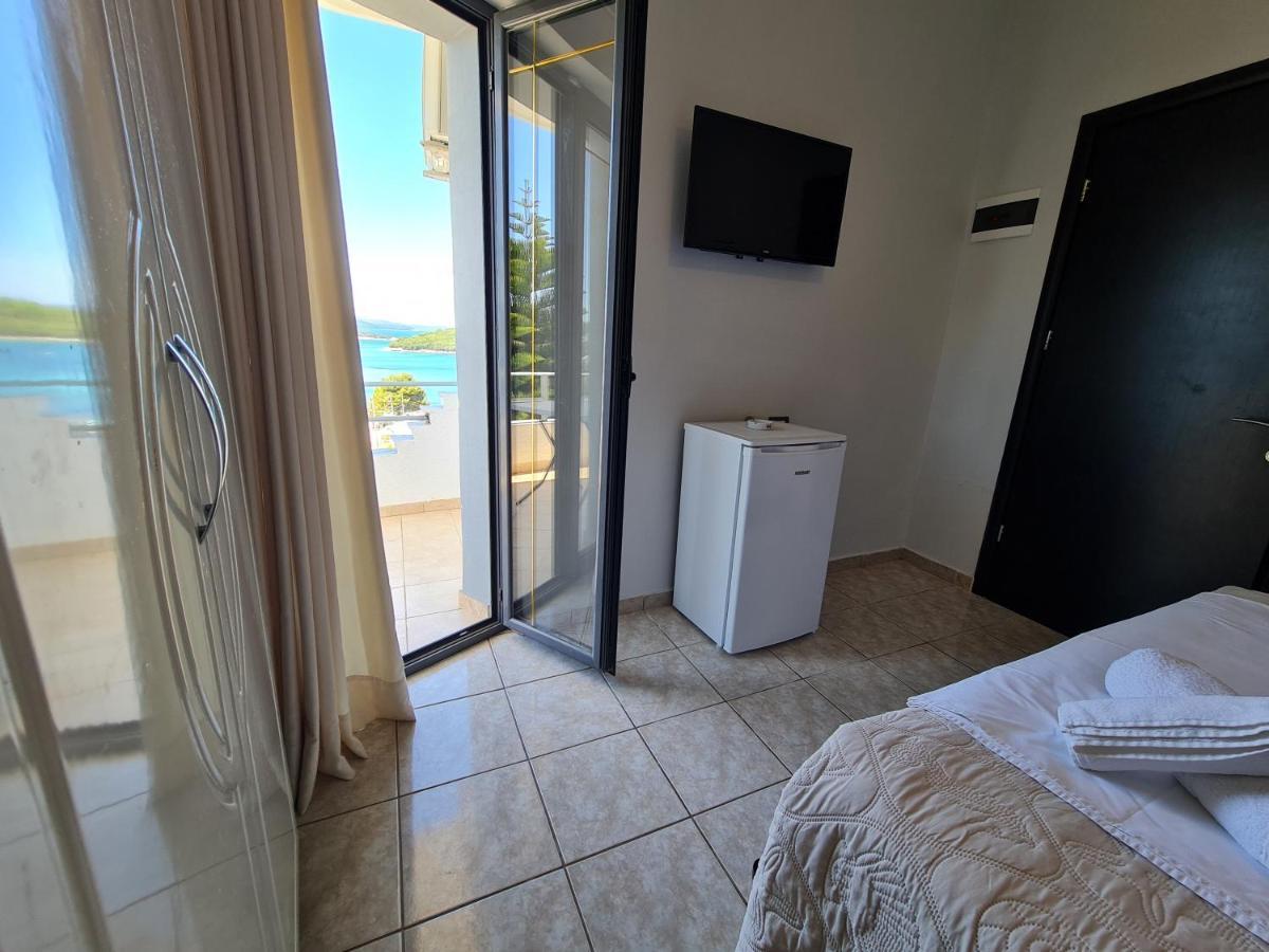 Hotel Ardiani Ksamil Exterior photo