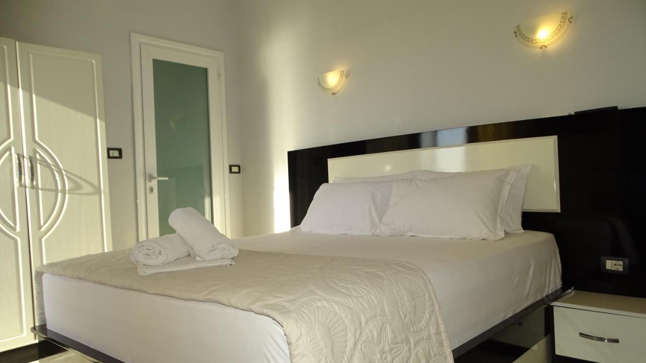 Hotel Ardiani Ksamil Exterior photo