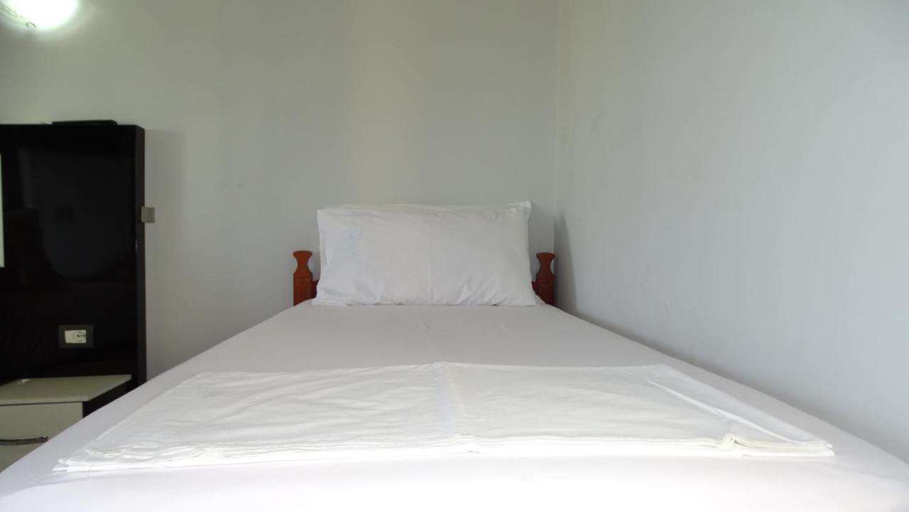 Hotel Ardiani Ksamil Exterior photo