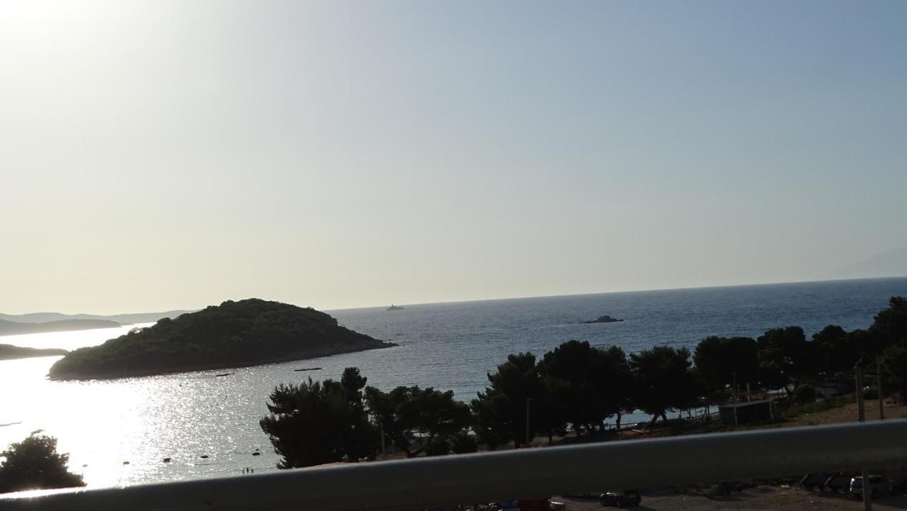 Hotel Ardiani Ksamil Exterior photo